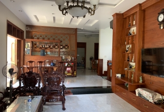 Cần bán biệt thự đẹp khu Thủ Thiêm Q2