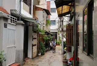 Bán Nhà Hẻm 4 Chỗ, Hoàng Hoa Thám, Bình Thạnh – Sổ Vuông Đẹp,Sẵn Dòng Tiền