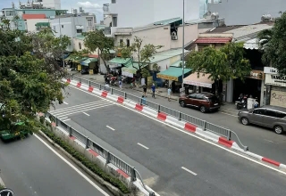 Bán Nhà Mặt Tiền Lô Góc Ngô Tất Tố, Quận Bình Thạnh – Dòng Tiền Khủng, Nhà Mới Đẹp Chỉ 21 Tỷ