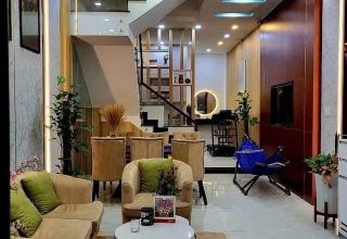 BÁN GẤP NHÀ ĐẸP TẠI P.TAM BÌNH, THỦ ĐỨC CHỈ 6,2 TỶ. 