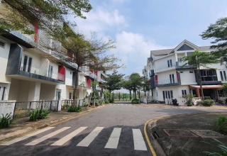 BÁN BIỆT THỰ VALENCIA RIVERSIDE PHƯỜNG PHÚ HỮU, THỦ ĐỨC 5,5 TỶ .